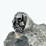 Bague biker tête de mort