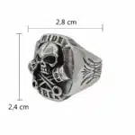 Bague biker tête de mort