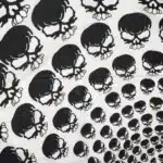 Bandana tête de mort biker - Crânes dispersés