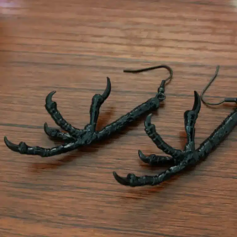 Boucles d'oreilles griffe de corbeau