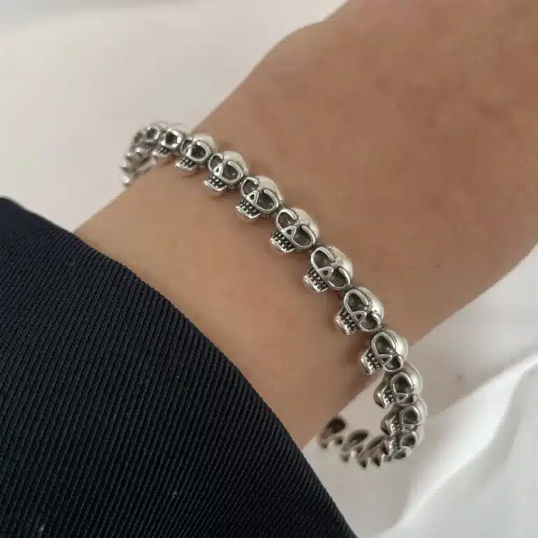 Bracelet tête de mort femme