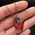 Collier cœur rouge gothique femme