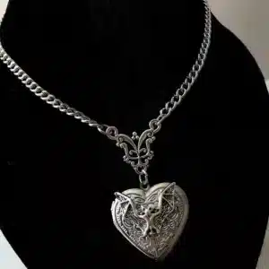 Collier médaillon chauve-souris - 1