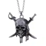 Collier tête de mort Jack Sparrow - 50 cm Gris métal
