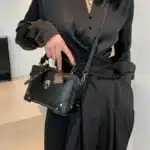 Sac bandoulière gothique noir femme