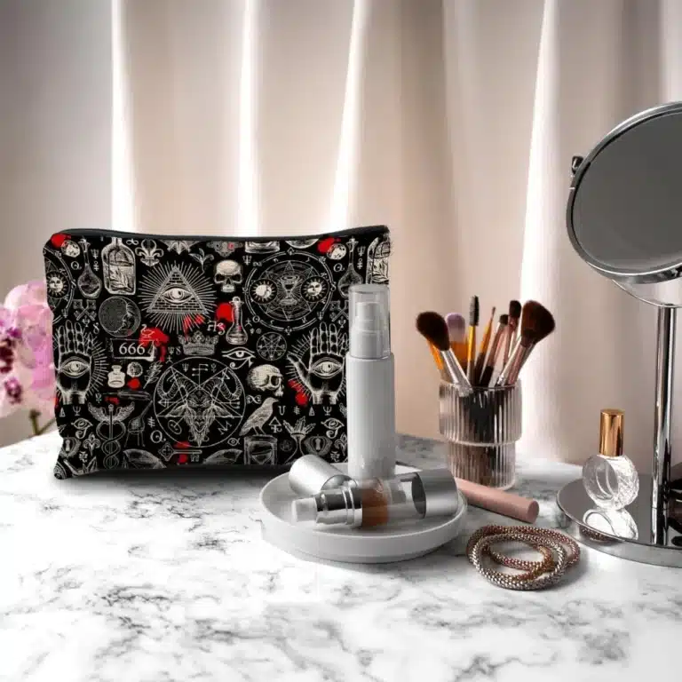 Trousse de maquillage gothique