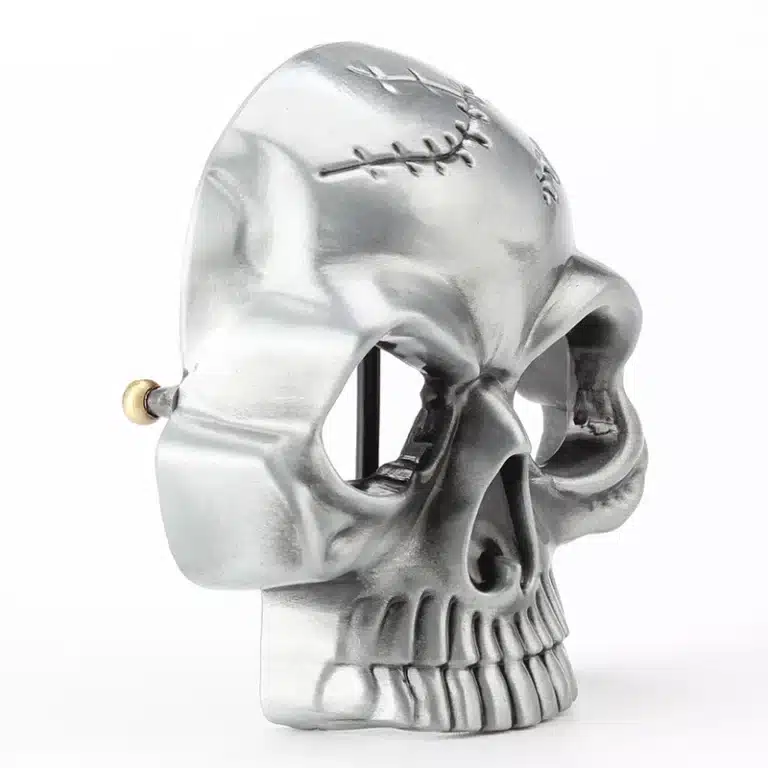 Ceinture grosse boucle tête de mort cicatrice