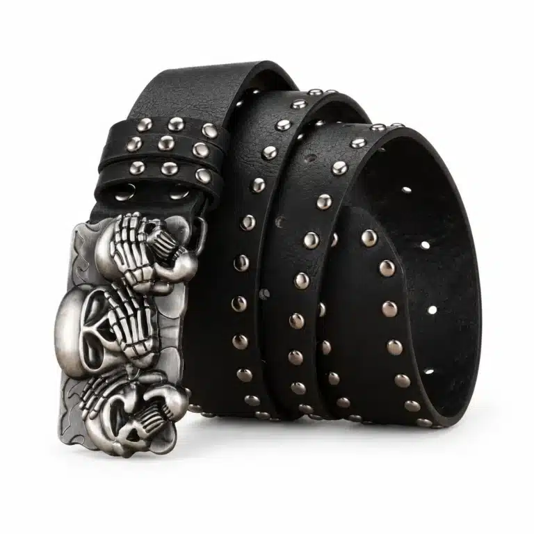 Ceinture noir cloutée tête de mort