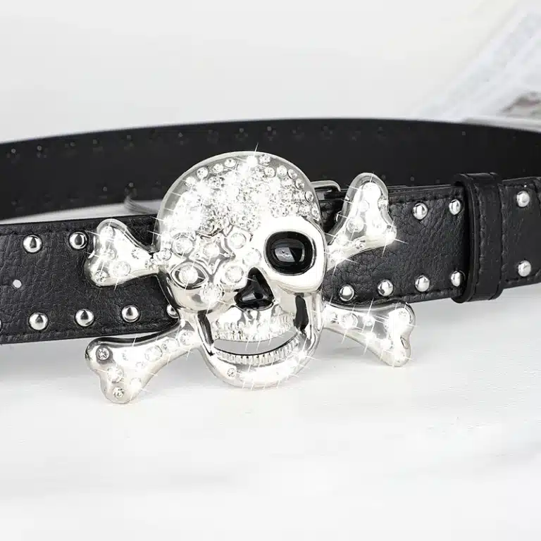 Ceinture pirate tête de mort strass