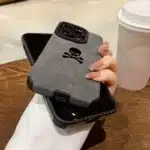 Coque iPhone mate tête de mort