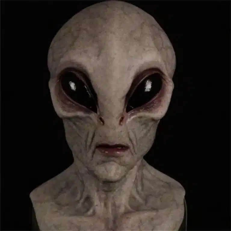 Masque alien réaliste en latex