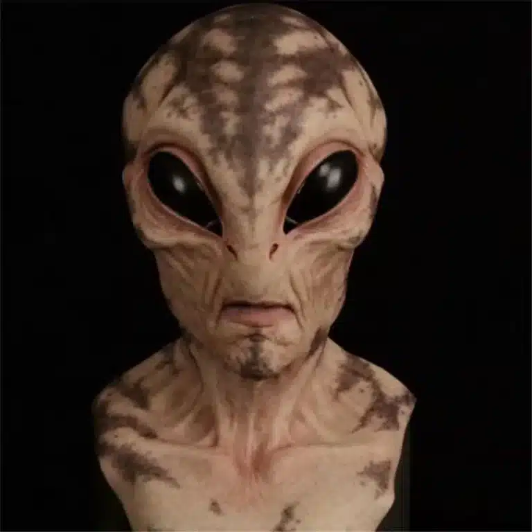 Masque alien réaliste en latex
