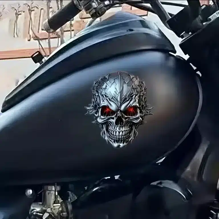 Sticker tête de mort yeux rouge