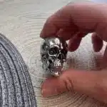 Tête de clé crâne métal